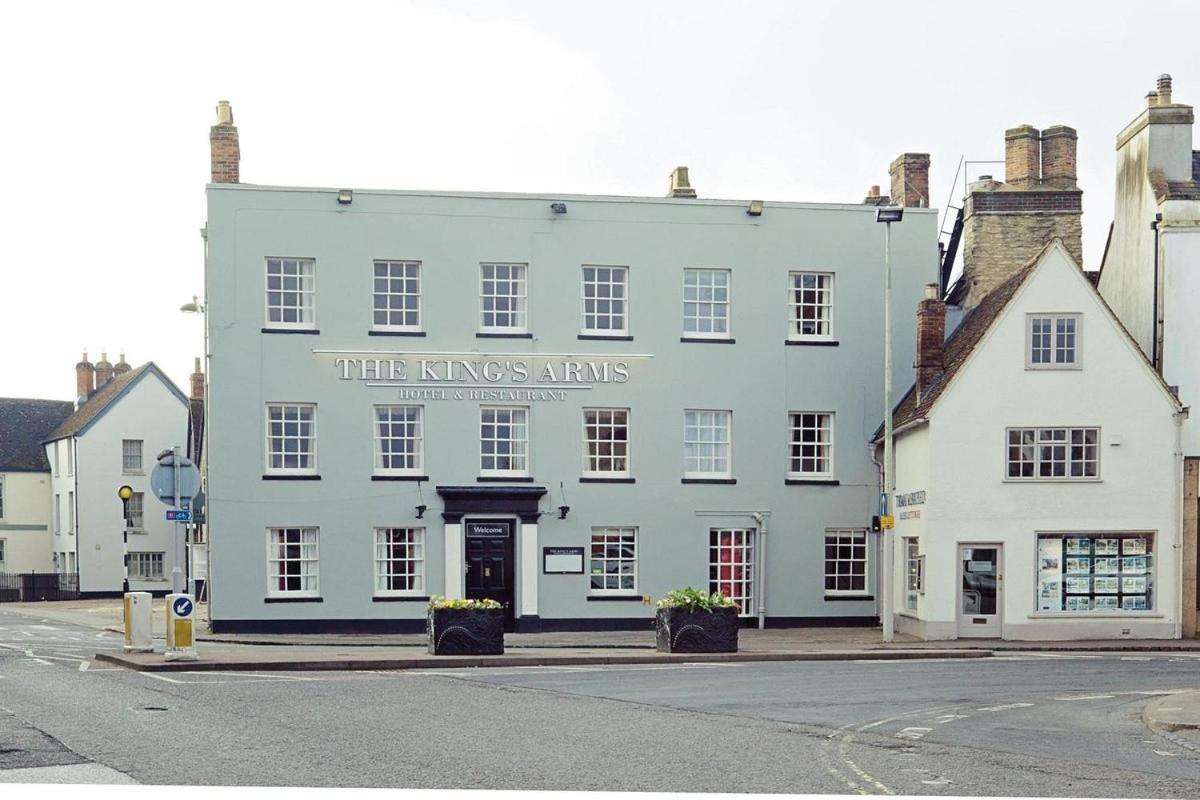 Kings Arms Hotel Bicester Buitenkant foto